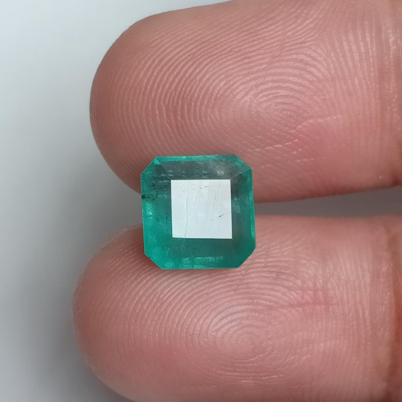 Genuine Zambia Emerald Unheated Untreated Octagon Shape Gemstone 3.25 Carat