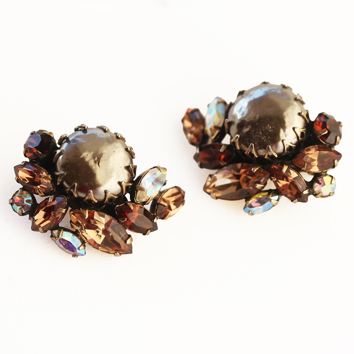 Unsigned Regency-Style Topaz Rhinestone & Faux Pearl Cluster Clip Earrings