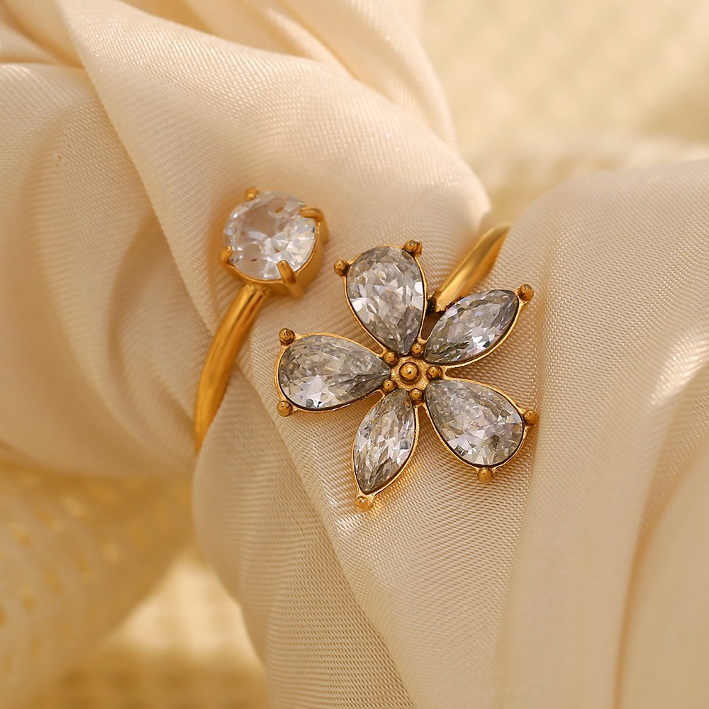18K Gold Plated Stainless Steel Open Band Ring With Cubic Zirconia Flower Inlay