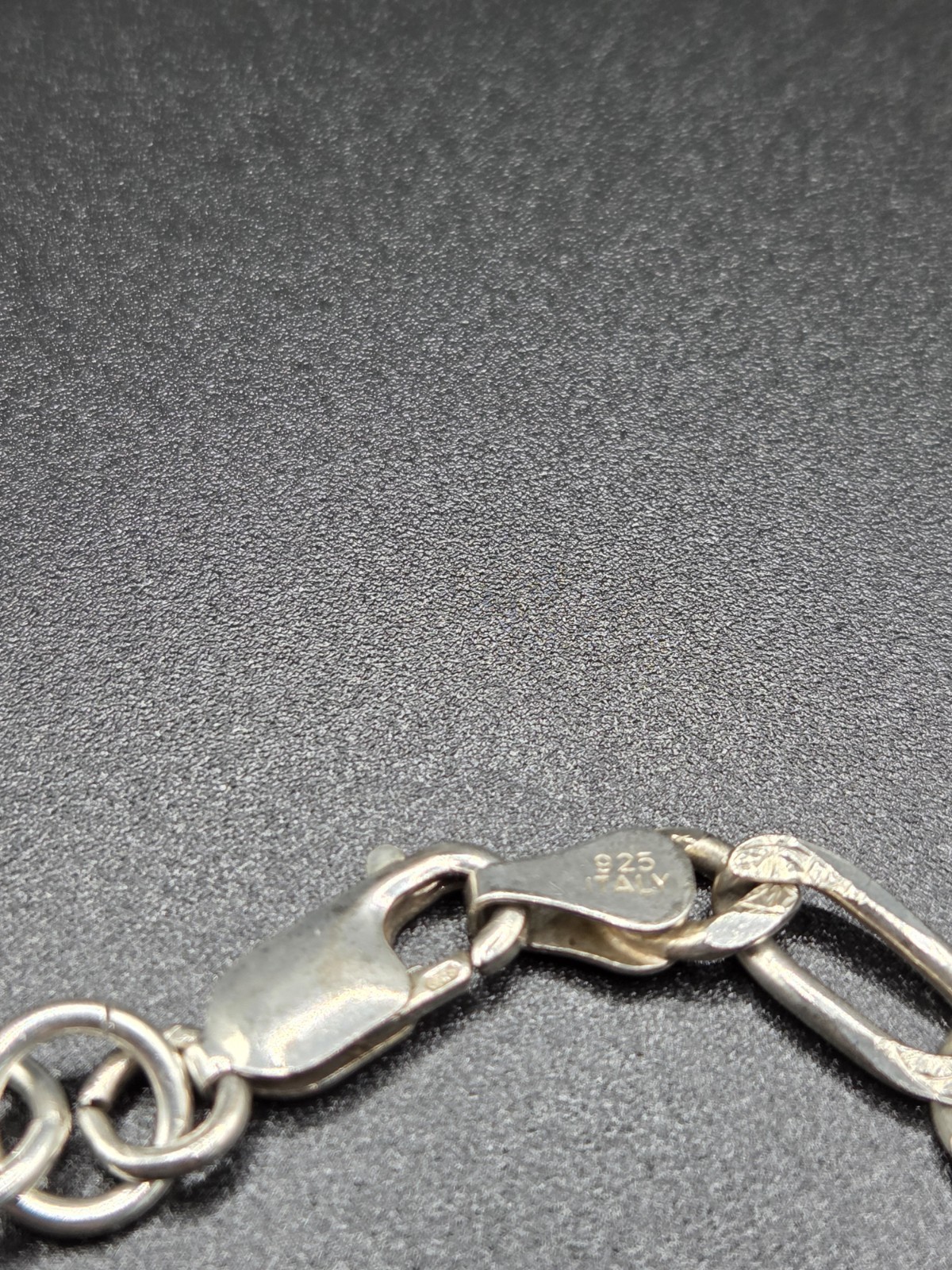 Italy Sterling Silver Figaro Chain Link Necklace 16.5″ In Length