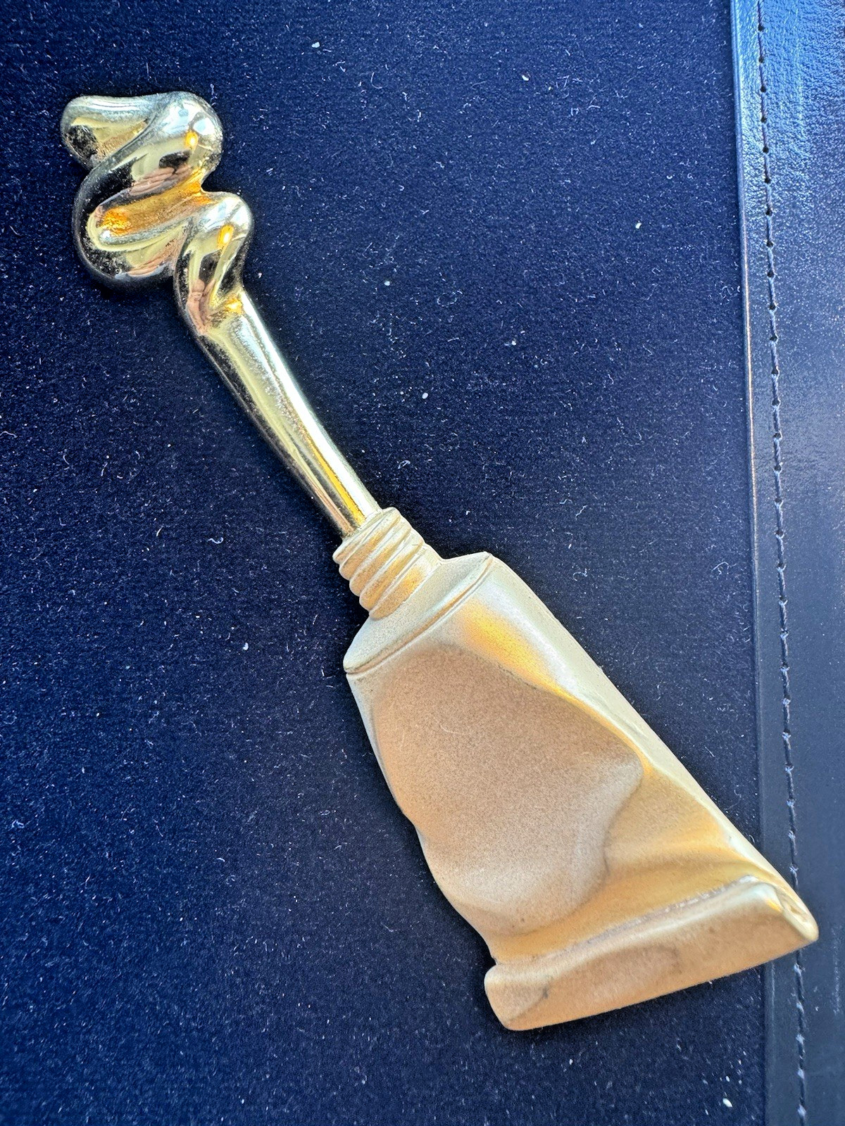 Vintage JJ Jonette Gold-Toned Signed Brooch Pin 3.5″ Tube of Paint and Swirl