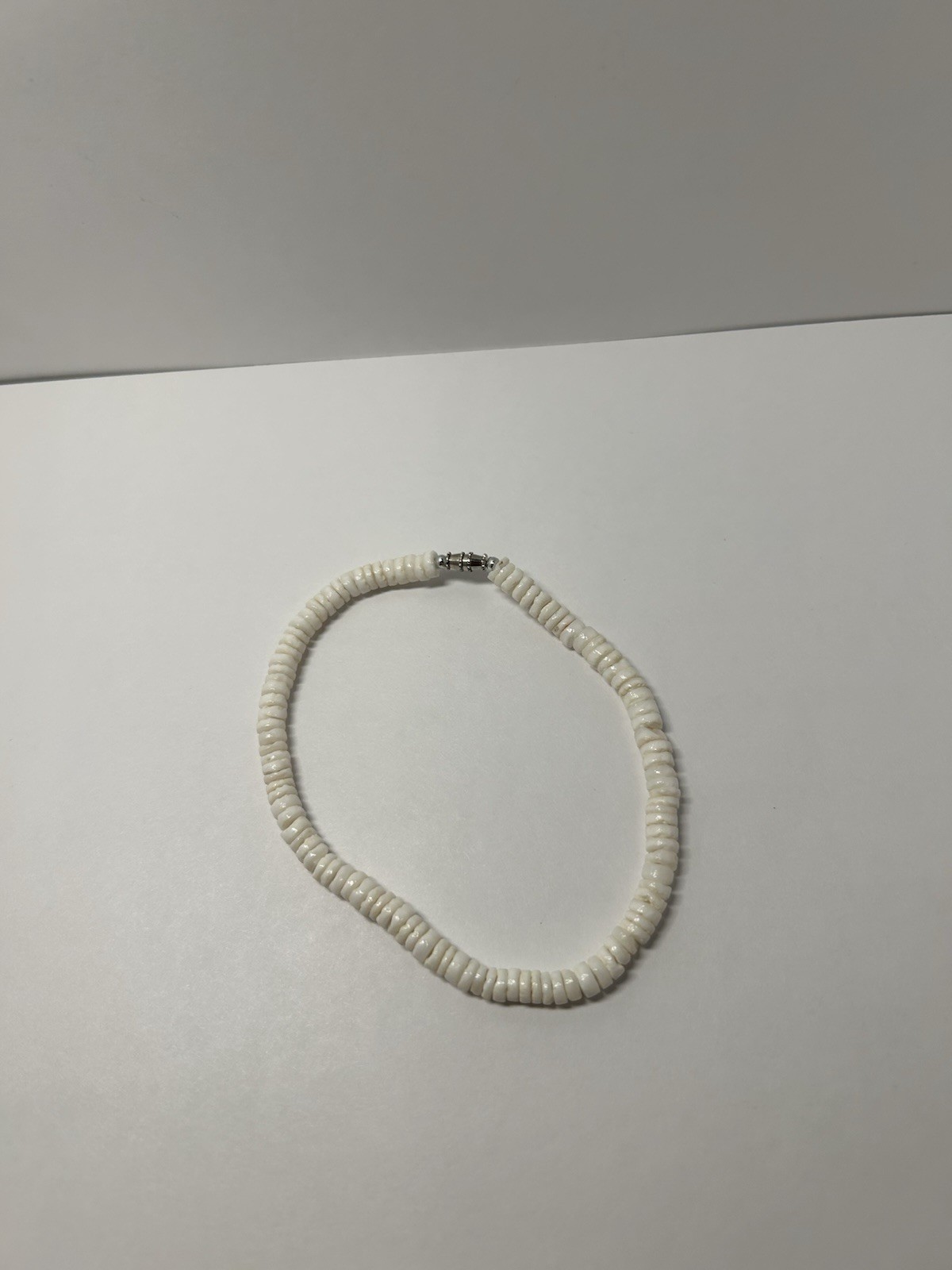 White Natural Shell Heishi Beaded Ball Chain Necklace Beach Barrel Clasp
