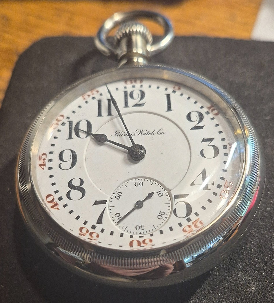 1911 ILLINOIS WATCH CO. TWO TONE 18s 17 JEWEL OPEN FACE DISPLAY BACK