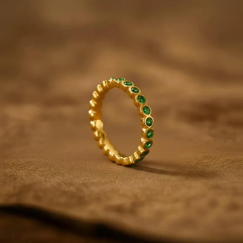 2.5Ct Round Cut Natural Emerald Diamond 14K Yellow Gold Luxury Eternity Band