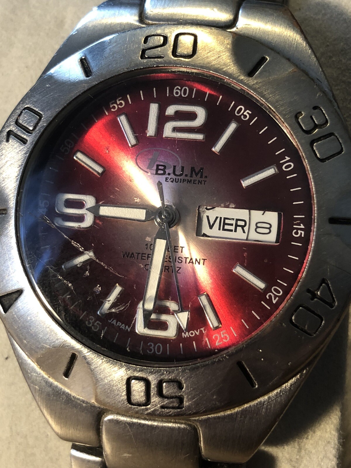 Vintage Bum Equipment men’s watch 100 Feet Water Resistant Red Dial New Battery
