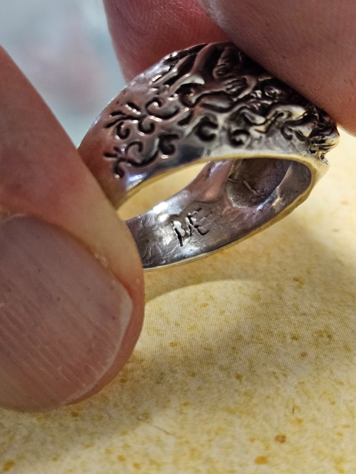 925 Sterling Silver Mermaid Ring. Not marked 925 but tested as silver.