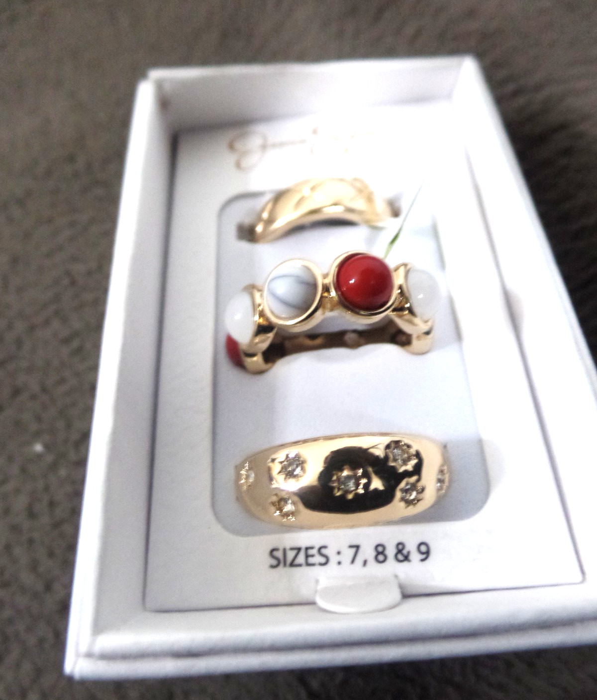 JESSICA SIMPSON, 3 GOLD TONE RINGS, SIZES 7, 8 & 9, BRAND NEW IN BOX