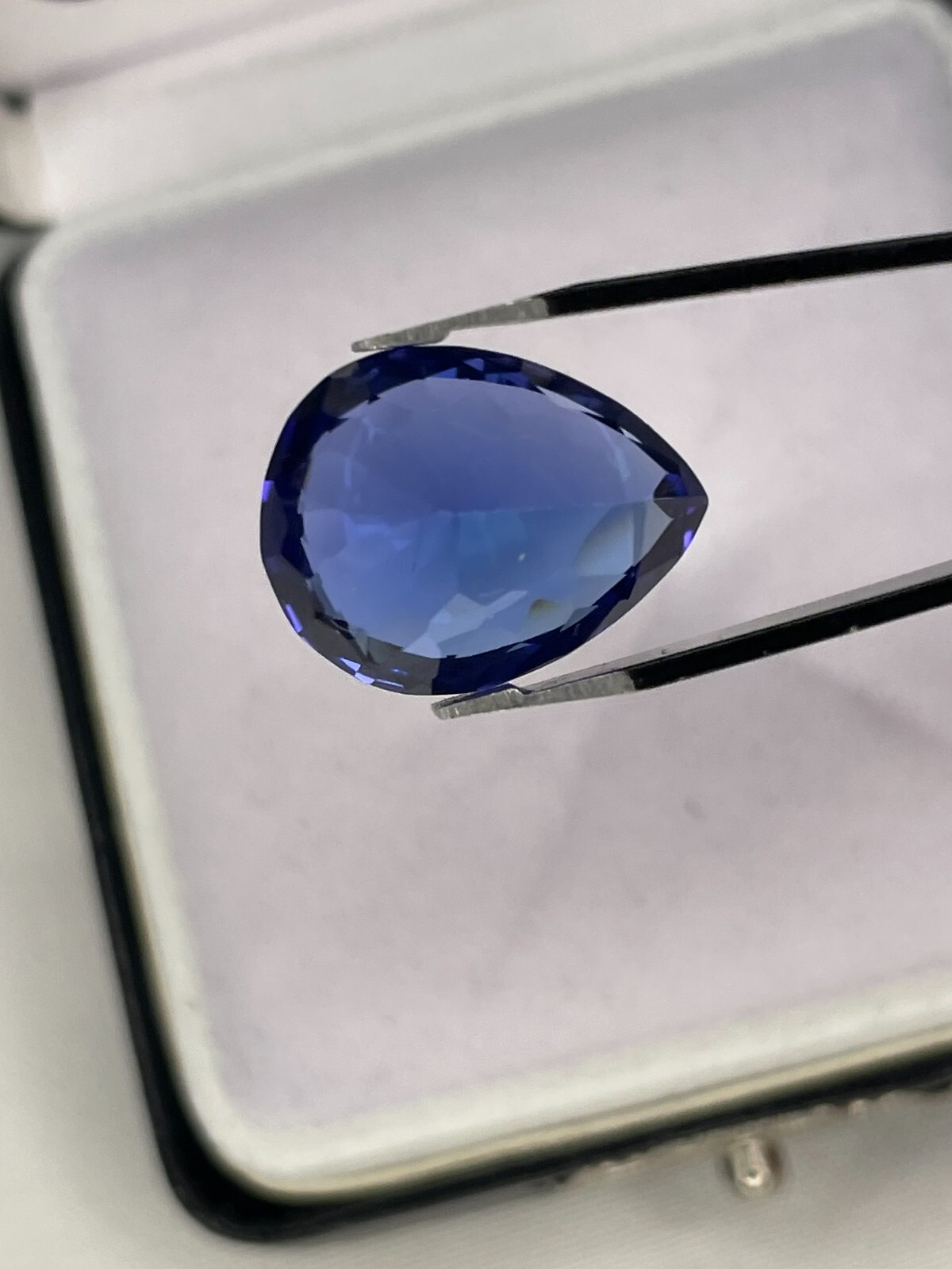 10.68ct Certified Tanzanite Pear Shape Natural Gemstone Very Good Cut Loose