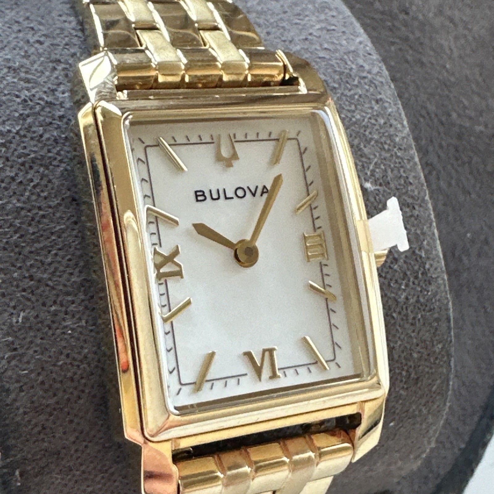 Bulova Women’s Classic Sutton Quartz Gold Stainless Steel Watch 21 MM 97L177