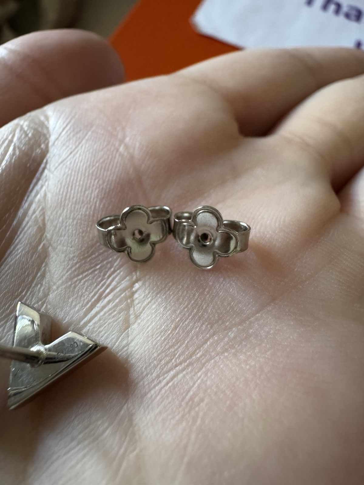 Louis Vuitton Essential V Stud Silver Earrings