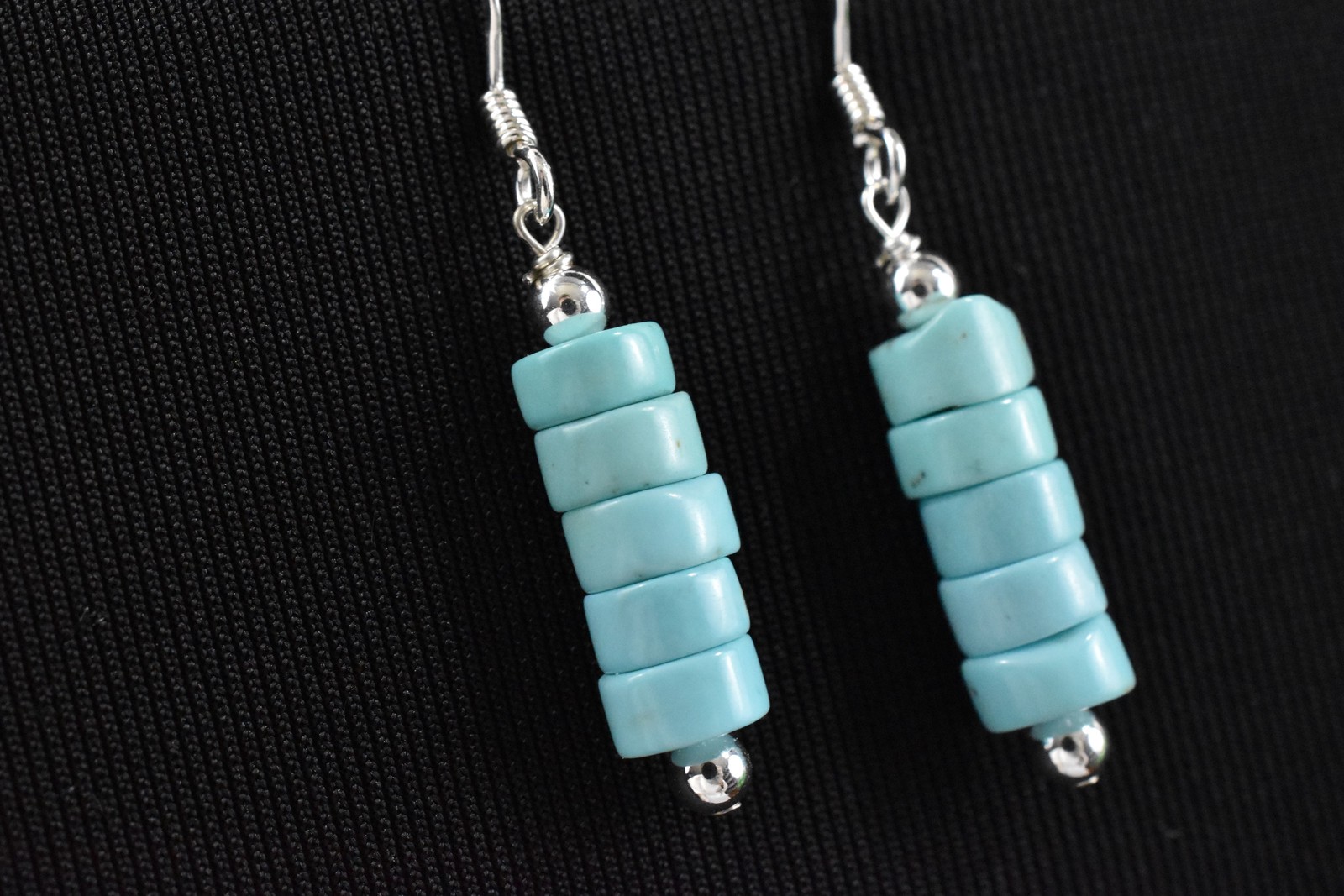 Sophisticated Southwestern Magnesite Turquoise-Style 925 Silver Dangle Earrings
