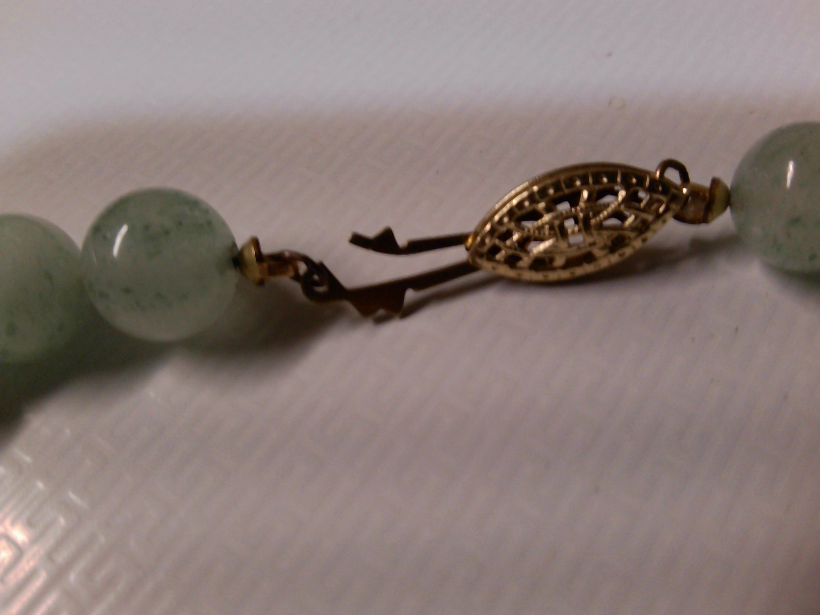 Vintage jade and metal koi fish pendant & necklace 19″