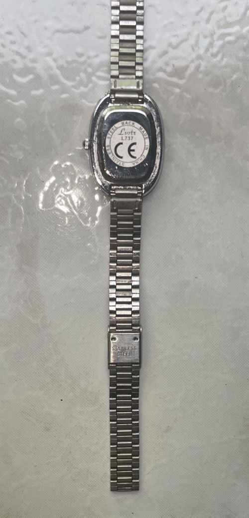 Oval Analog Watch Silver-tone Women’s Bracelet Metal Dress Formal