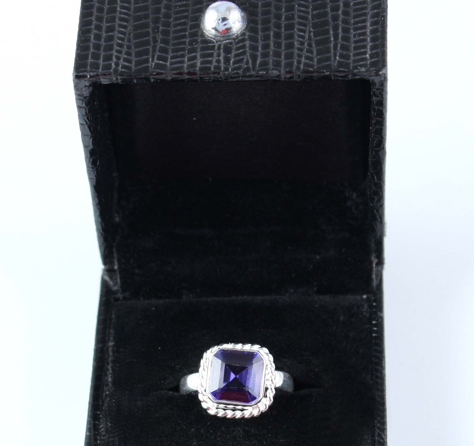 Natural 12.25 Ct Boysenberry Sapphire Octagon Gemstone Ring Free Certification