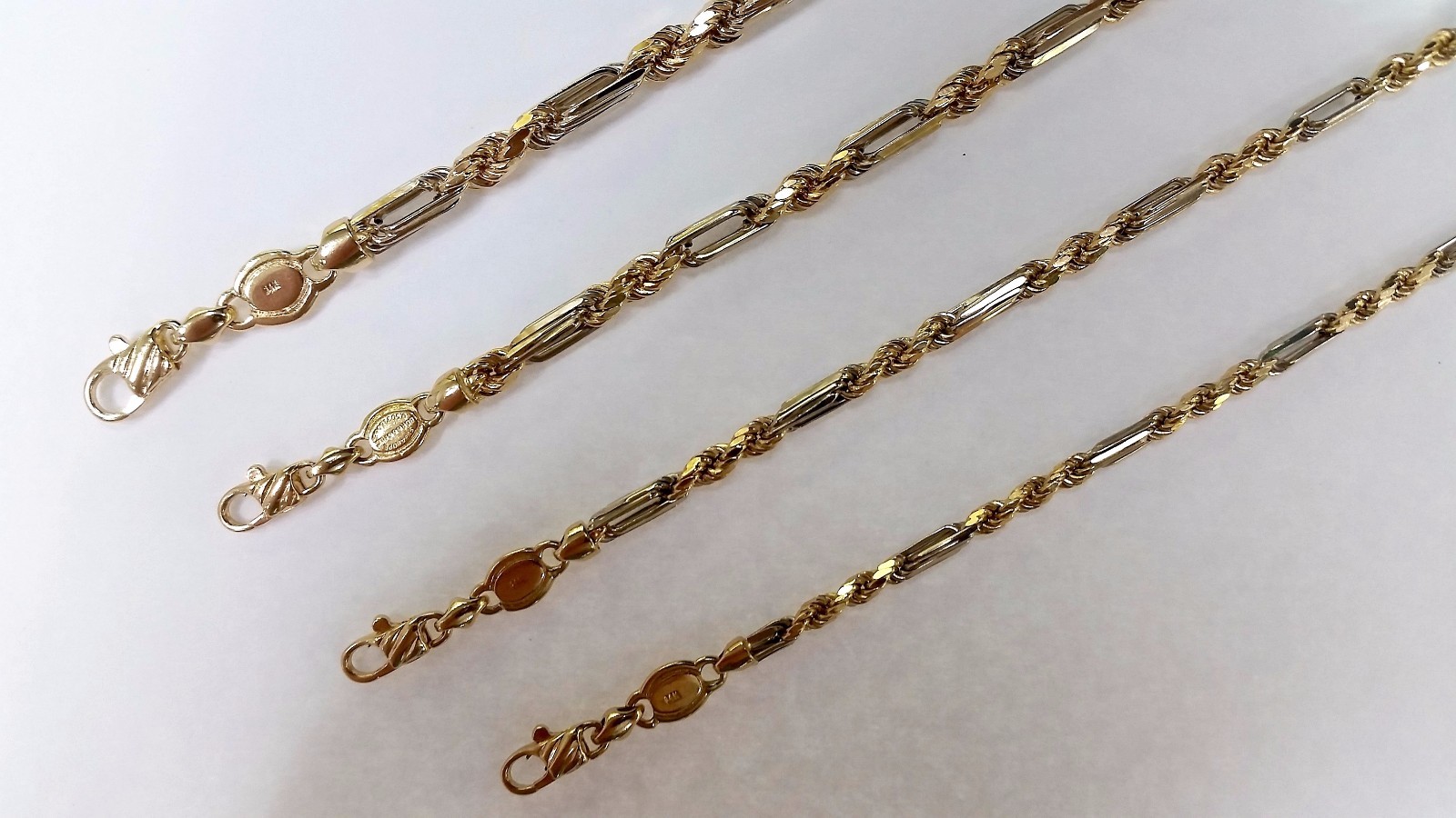 Authentic 14K Tri Color Hollow Figarope Link Chain Necklace 3mm-4.5mm 16″~28″