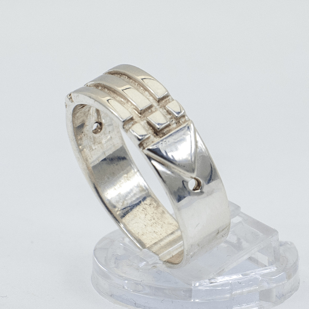 Silver ring with 3D grid for large sizes