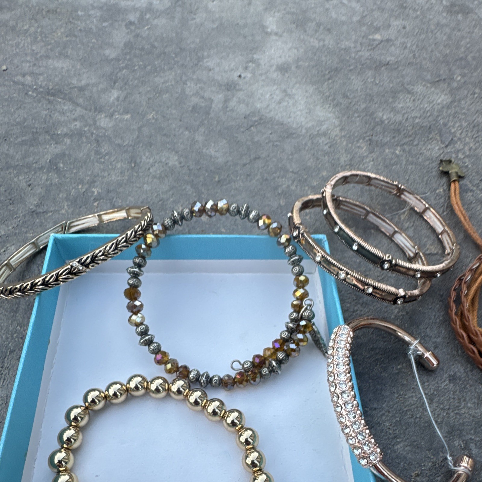 Women’s Fashion Mixed Lot 10pc Bracelets & Bangles Metal Glass Leather