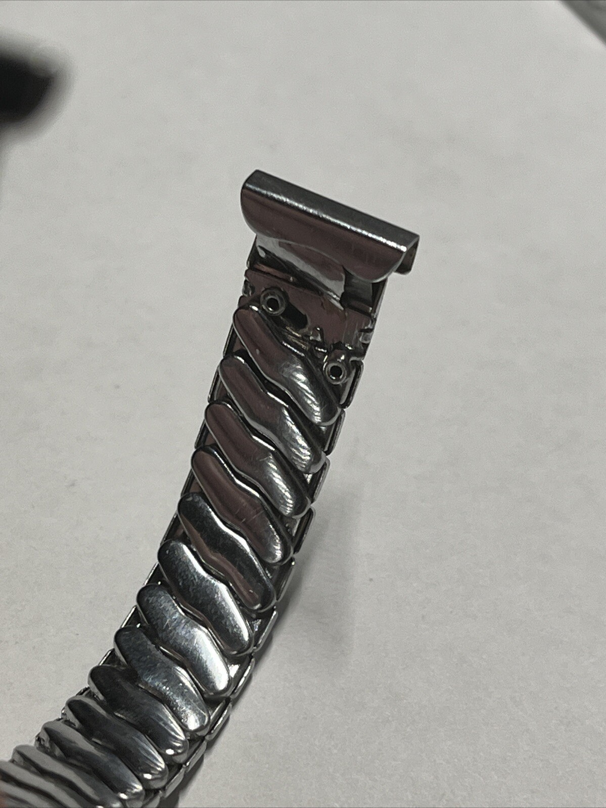 Stainless Steel Women’s Watch Band Expansion 12.4mm Vintage Raised Oval Textured