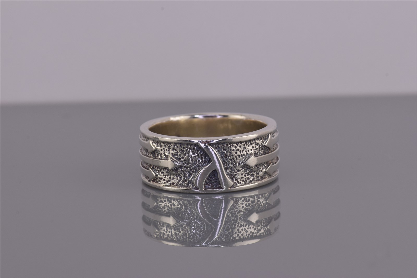 Peter Stone Sterling Silver 9mm Arrows Petroglyph Textured Band Ring 925 Sz: 9