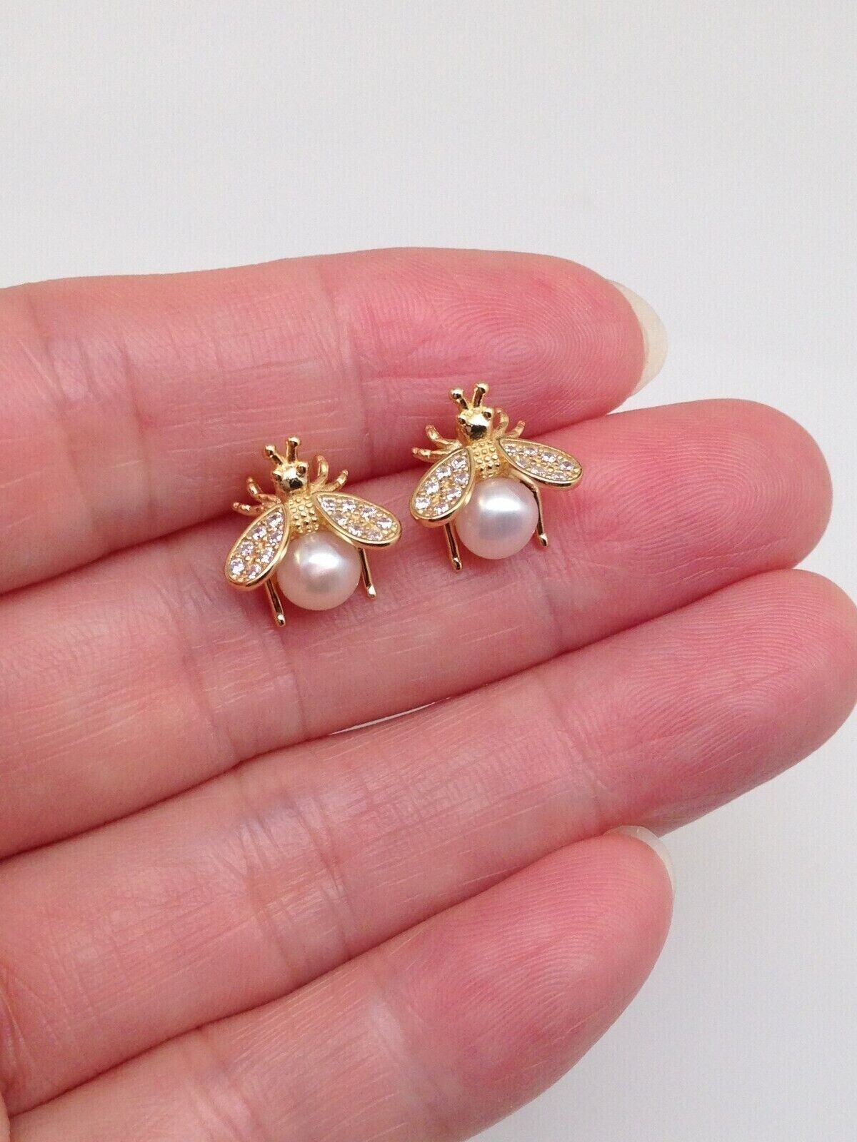 925 Sterling Silver CZ Pearl Bee Stud Earrings Women Girls Gold Studs 11mm
