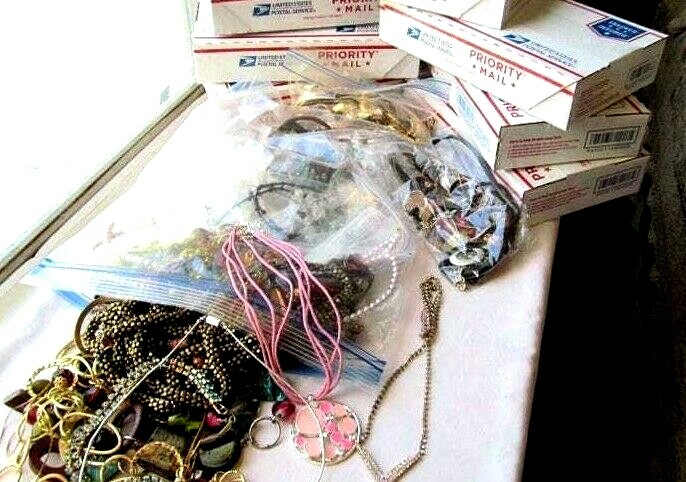 **Fashion Jewelry Box Lot **ONE POUND- all wearable,wholesale,bulk- #JJ6