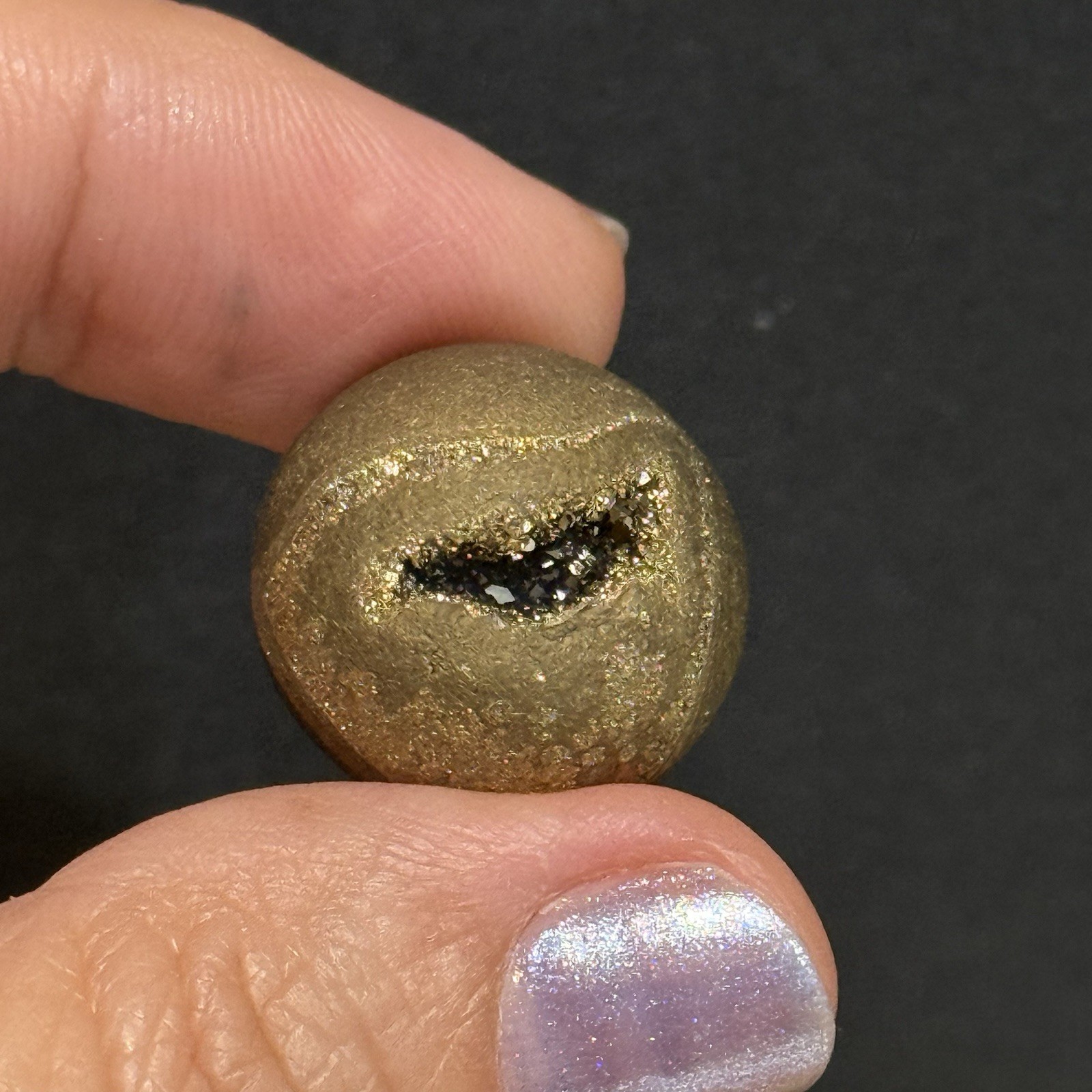 19.85×10.3mm Sparkly Golden Coated Round High Dome Agate Druzy Cabochon