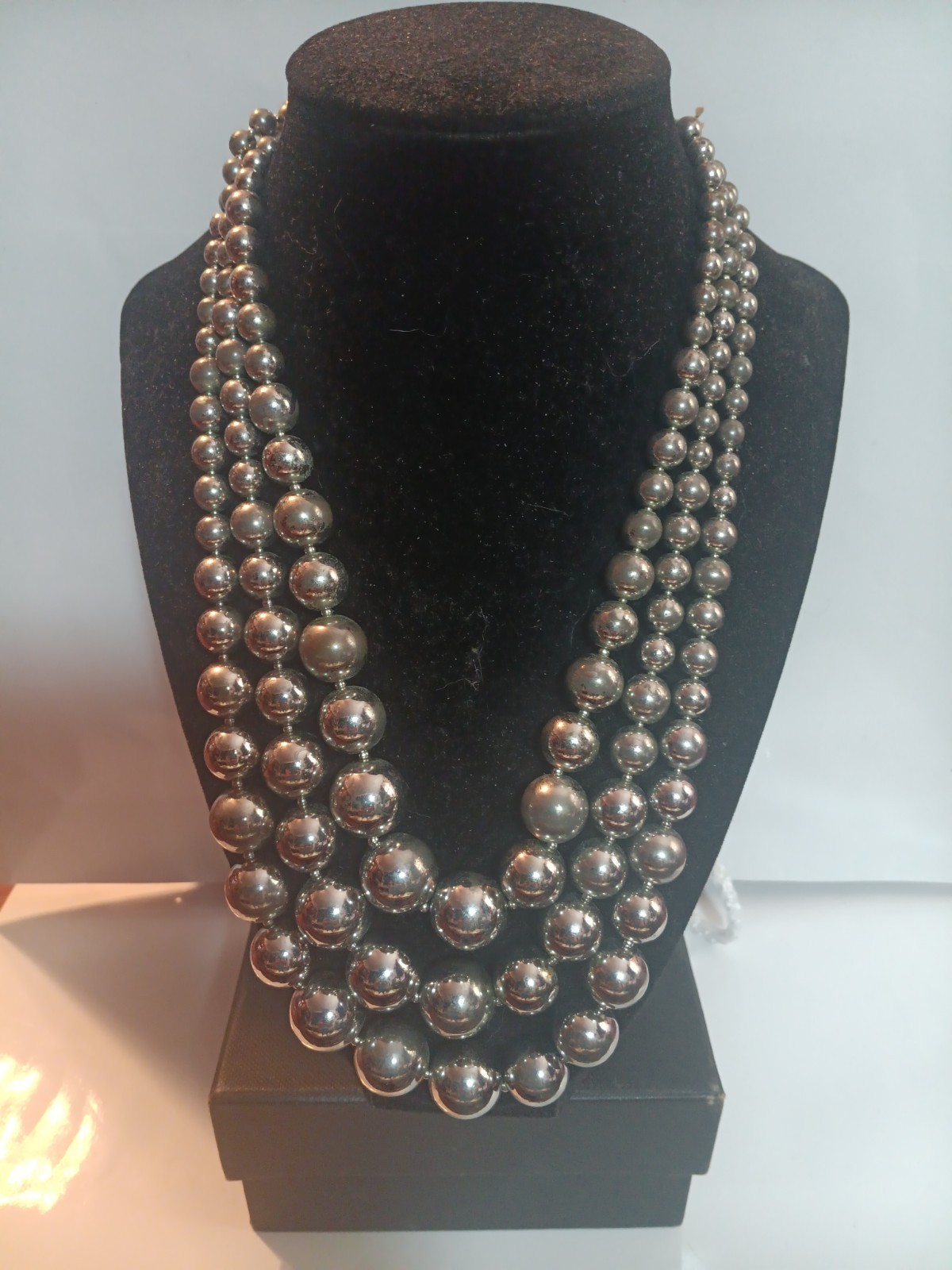 Vintage Gray Silver Layer Multi-Strand Pearl Statement Necklace 18″