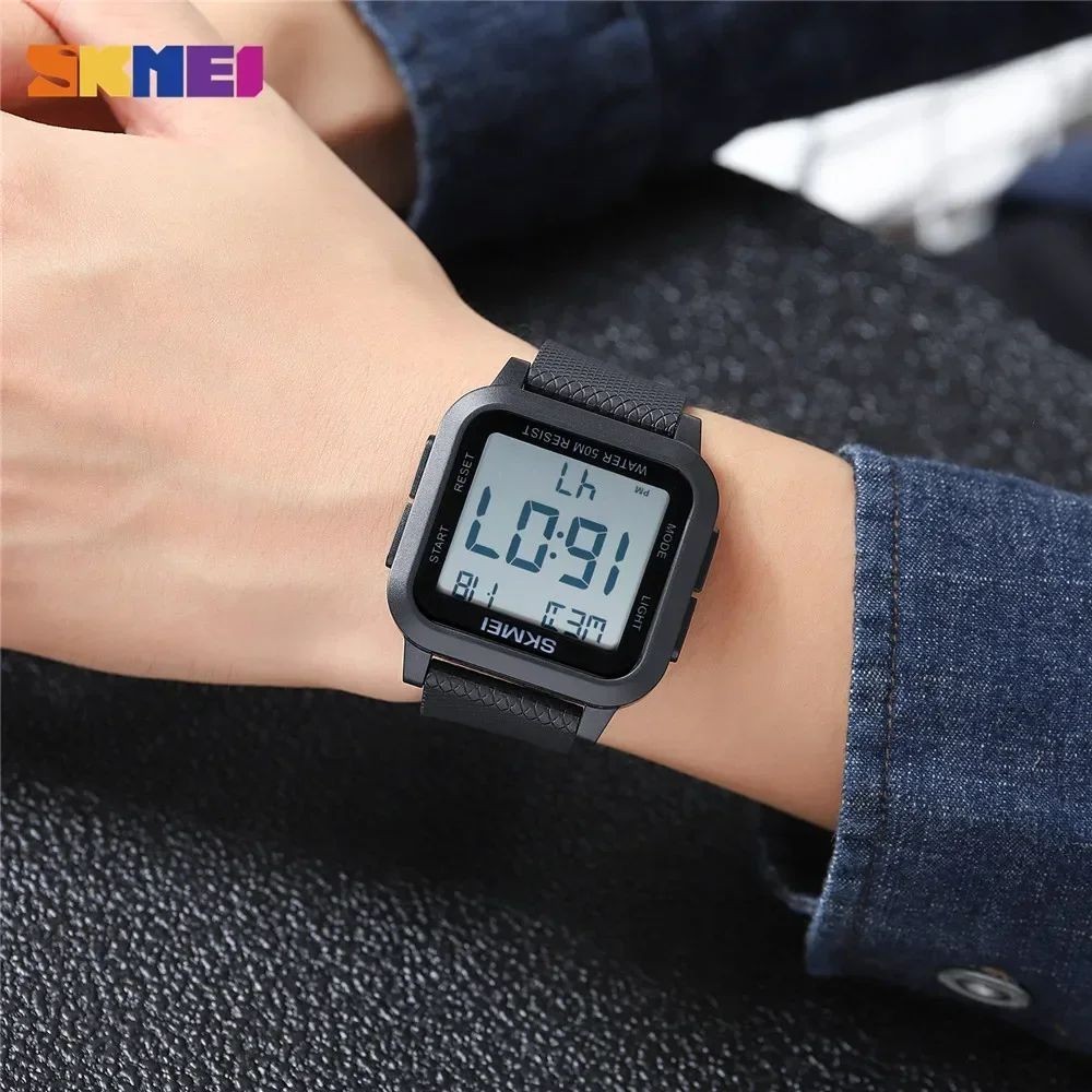 SKMEI Mens LED Watch Waterproof Digital Sports Stopwatch Military Alarm Watches