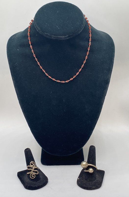 Sterling Silver 925 Garnet Beaded Necklace and 2 Rings Jewelry Lot Size 6.5 7.5