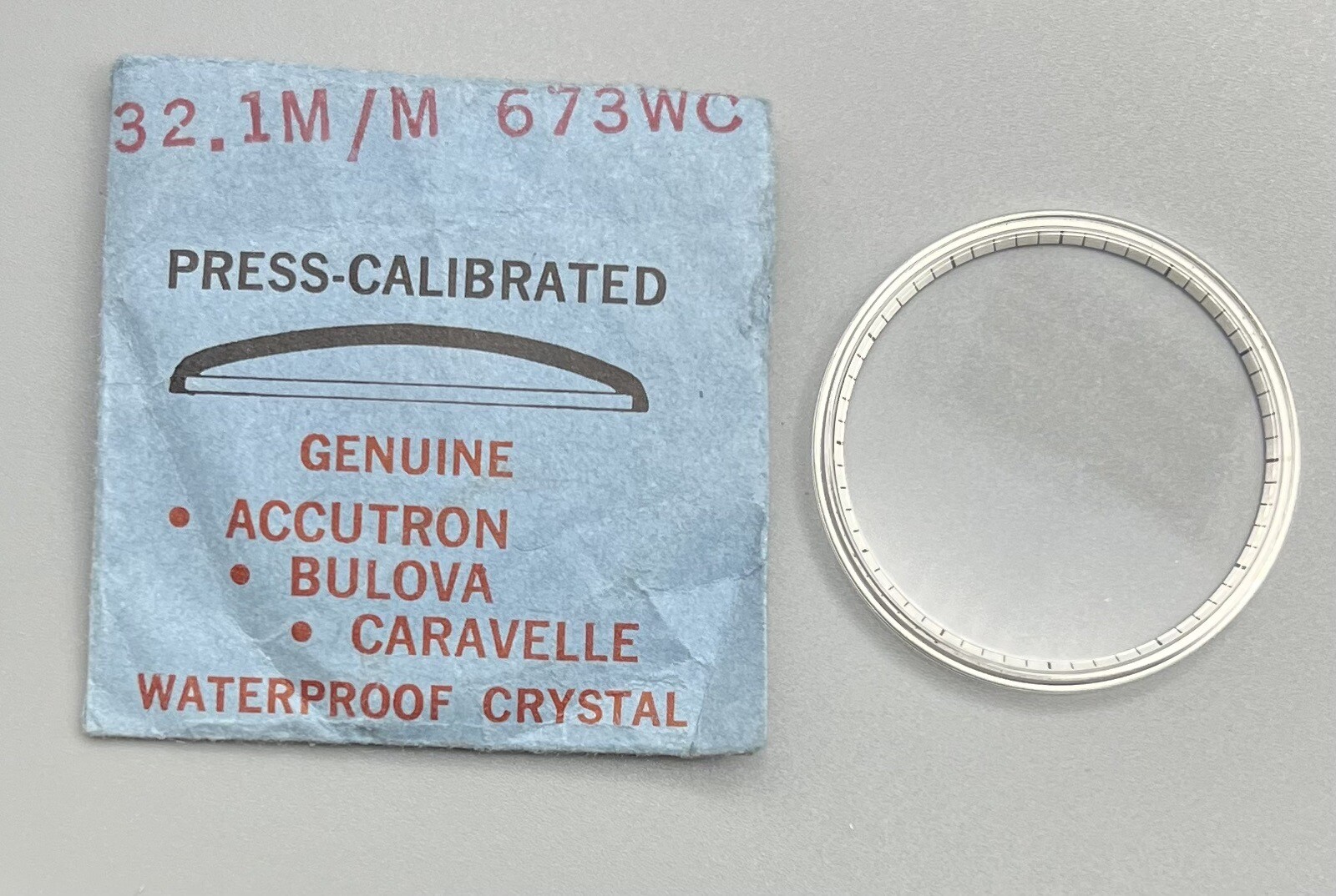 Rare NOS Vintage 32.1mm 683AWC Bulova Press Calibrated Round Watch Crystal