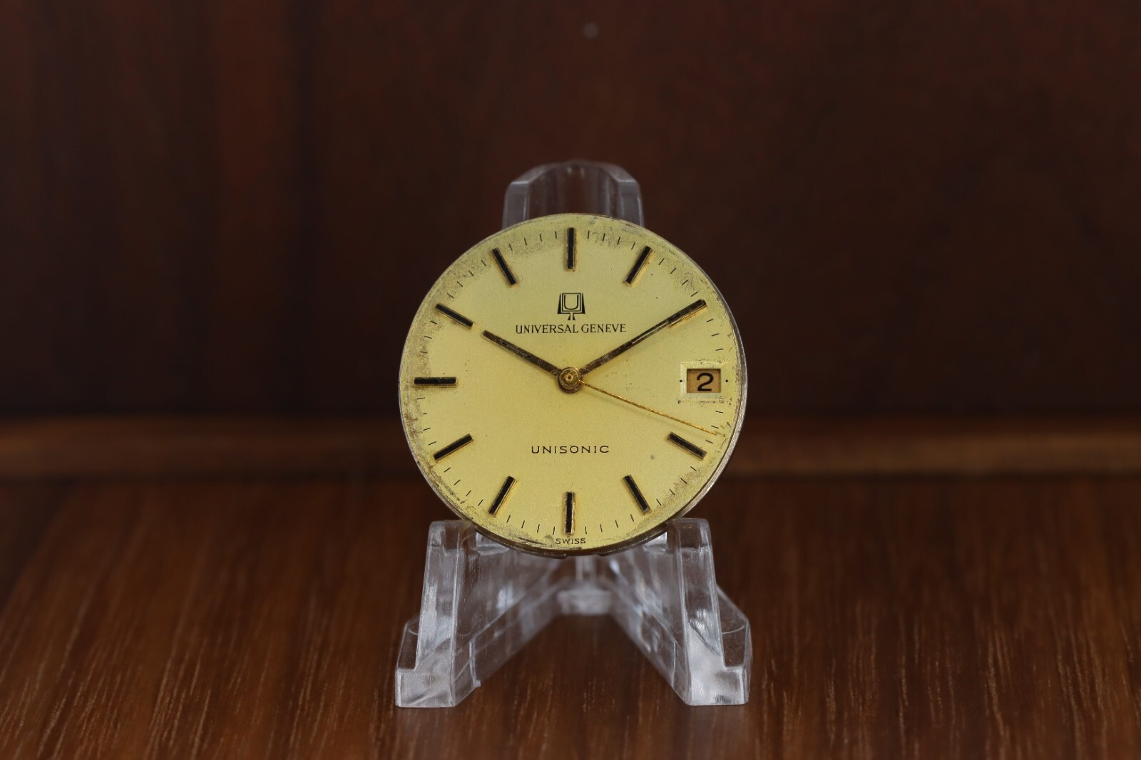 Vintage Universal Geneve Unisonic Gold Dial with Tuning Fork Movement Circa 1970