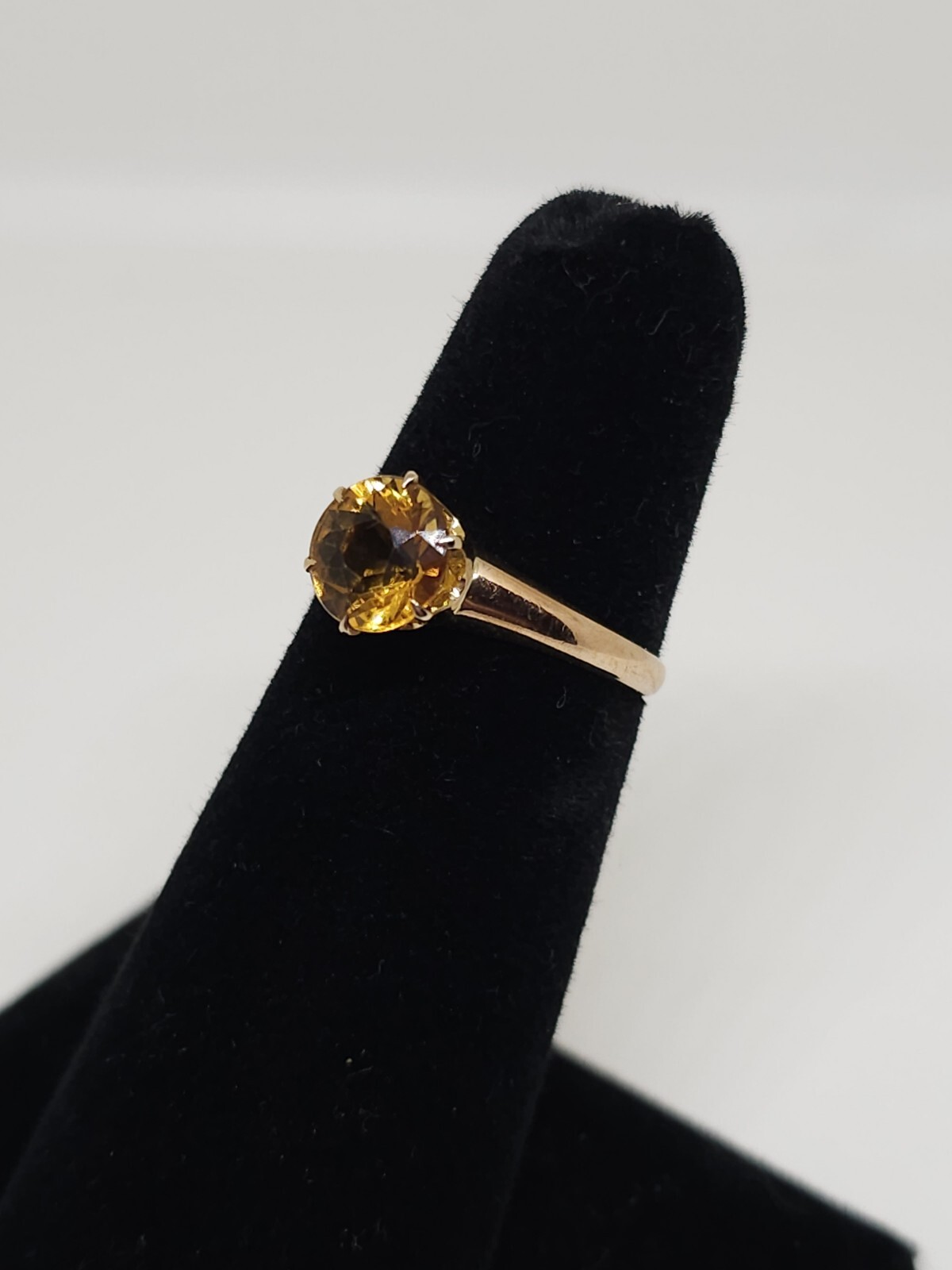 Vintage 12k Rose Gold 7.5 mm Round Citrine Solitaire Ring Size 5.75 2.4 Grams