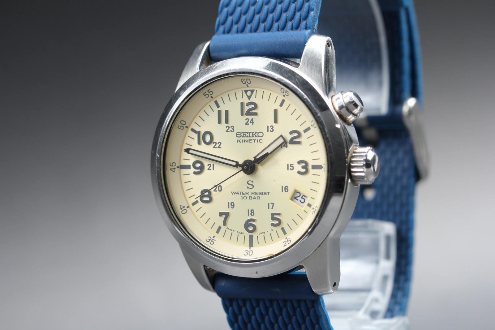 [Exc+5] SEIKO KINETIC SUS 5M42-0G20 Ivory Dial Quartz Date Men’s Watch Japan