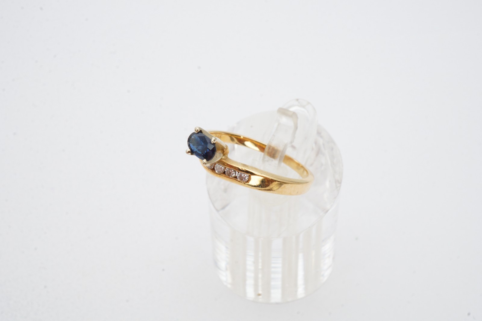 14k Yellow Gold Sapphire Diamond Ring Size 7.75 A2