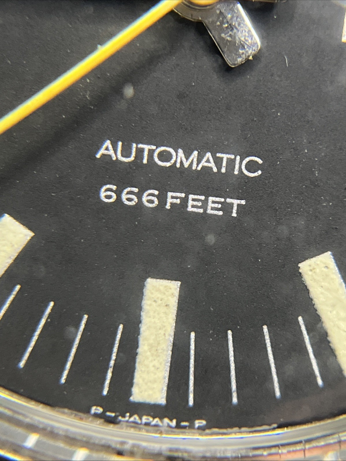 1978 Caravelle Set-O-Matic 666 Devil Diver Dual-Day Ref. Q110 Wristwatch (015)