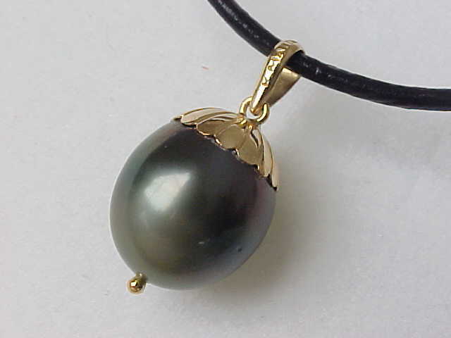 13.7MM X 16MM GENUINE BLACK SOUTH SEA TAHITIAN PEARL PENDANT 18K YELLOW GOLD