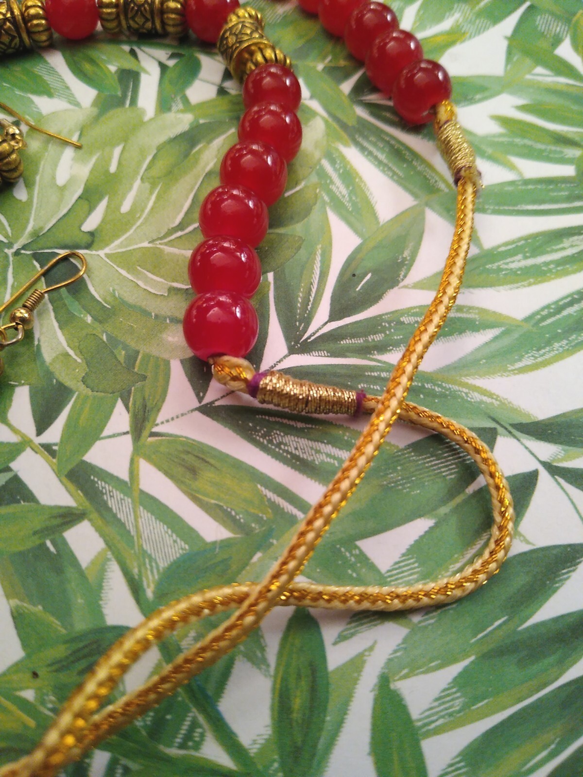 Red Agate Gemstone GANESH Necklace AND Earrings (Bird Motif) Beaded, Gold Tone!
