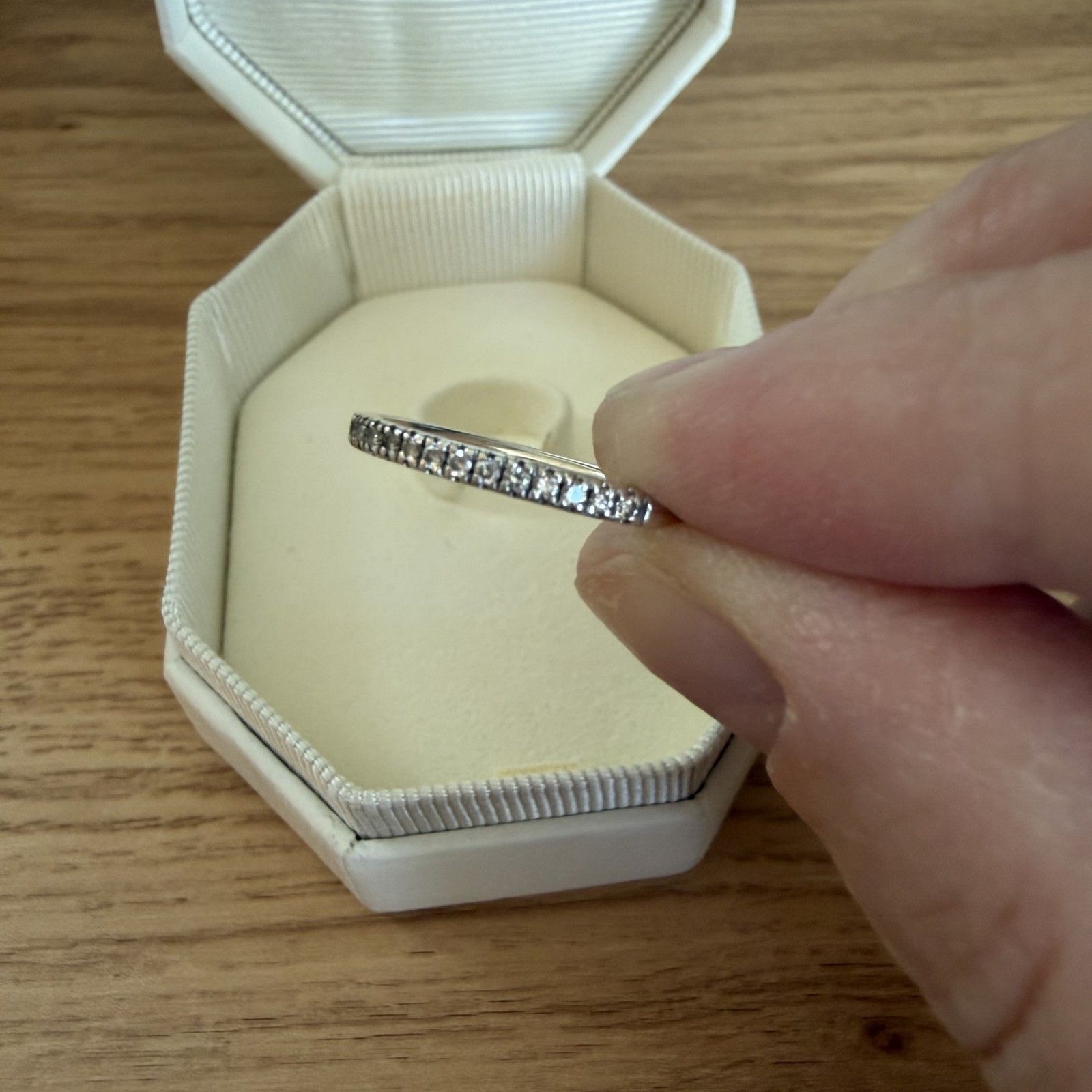 Swarovski Created Diamonds Eternity Ring Round 0.2 Carats Size 52 5696895