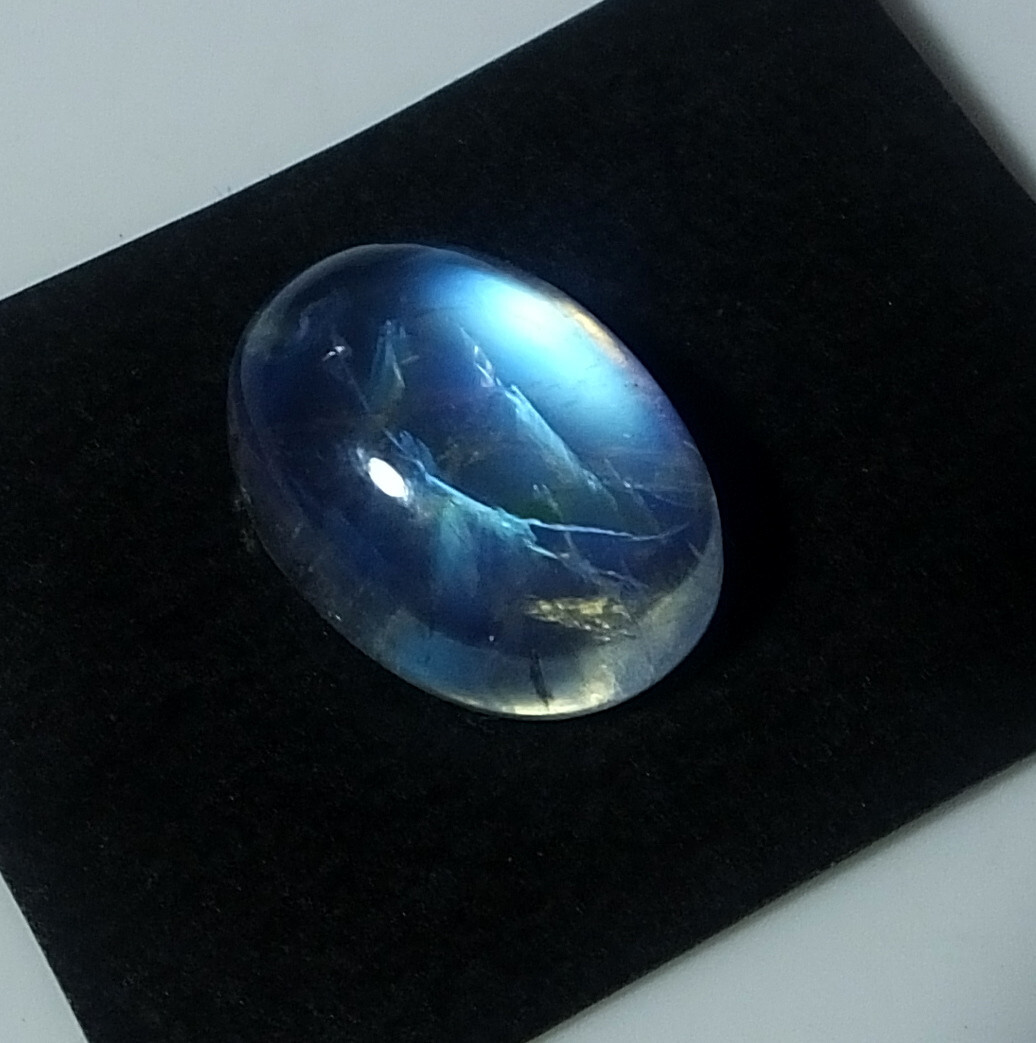 AAA+ Rainbow Moonstone Cabochon Blue Fire 6.20 CTS 14X10 mm Oval Natural Stone