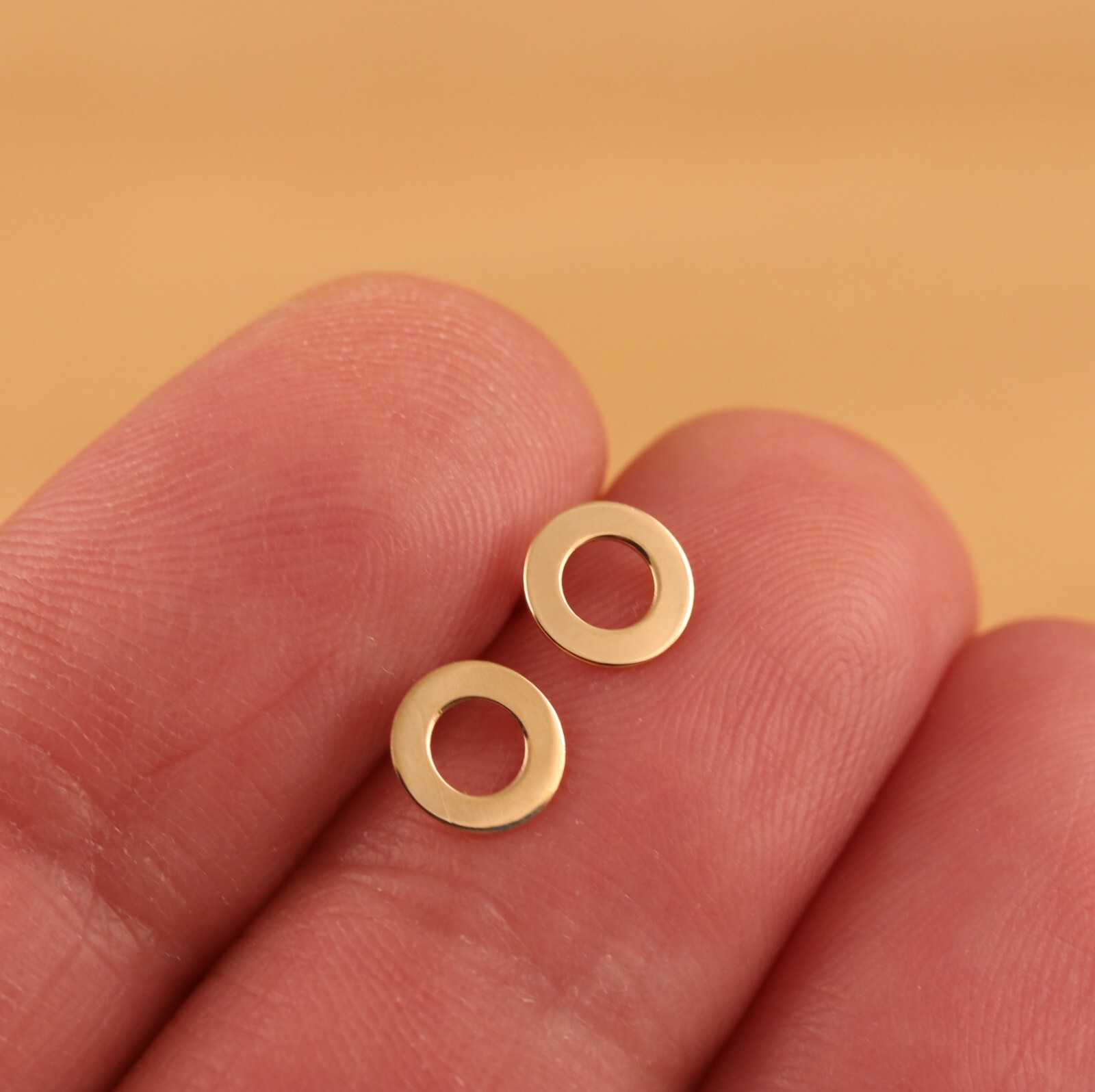 Genuine 9ct Gold Open Circle Stud Earrings 7mm Diameter a Pair Gift Boxed