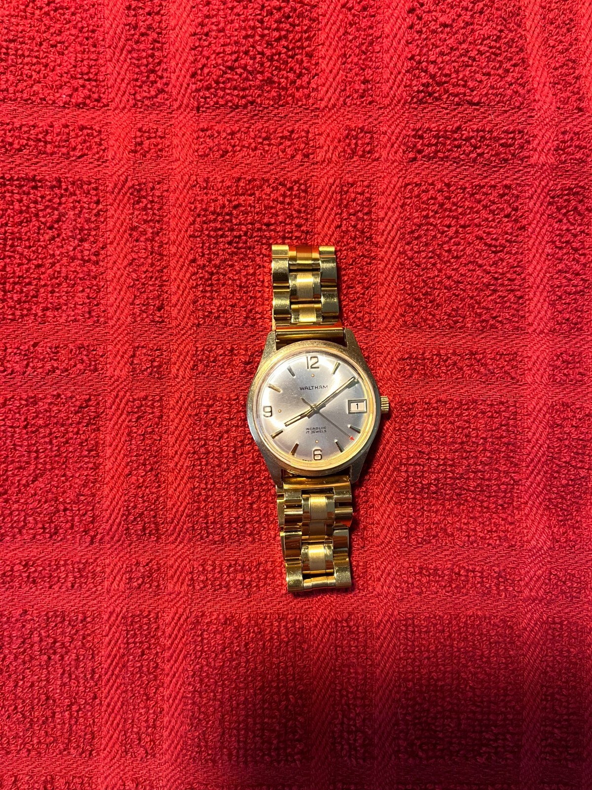 Vintage Men’s Waltham Incabloc Wrist watch Swiss made 17 Jewels