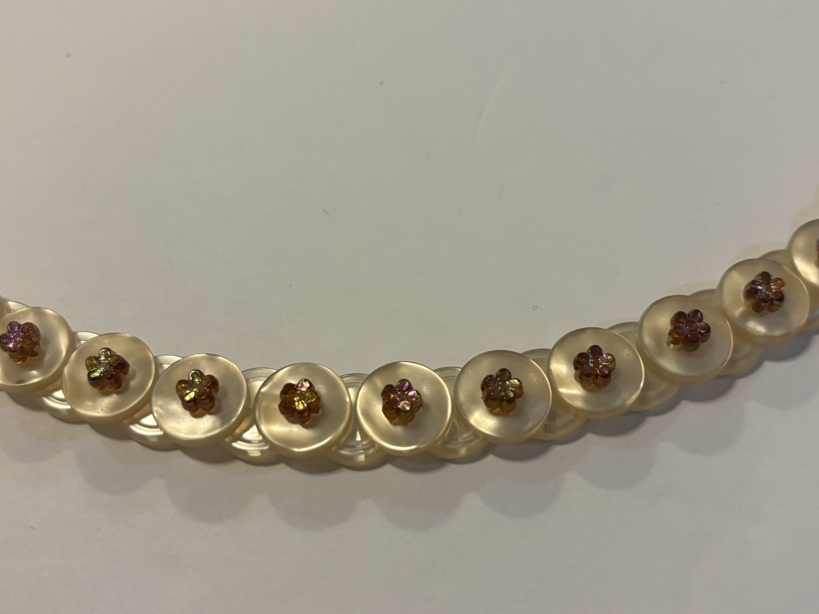 Vintage Pearlescent Disc Flower Necklace Long Cream Beaded Statement Jewelry 33”