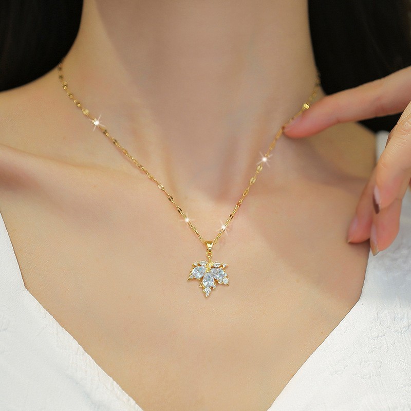 Maple Leaf Necklace Gold Plated Cubic Zirconia Copper Alloy Pendant Elegant