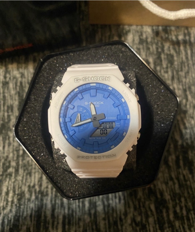 Casio G-SHOCK Analog-Digital Quartz 200m White Resin Blue Dial Box Manual