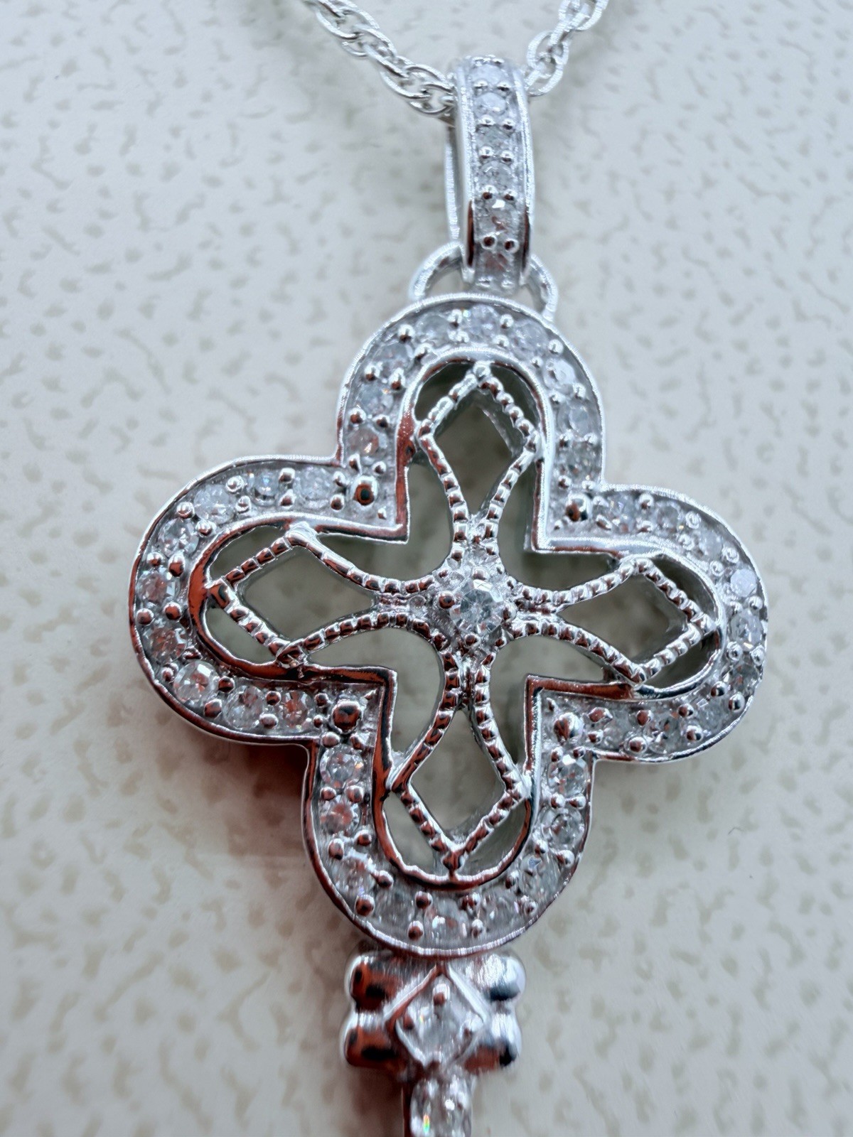 925 Sterling Silver Diamond Key Necklace 2” Pendant 18” Chain 0.21ct Natural