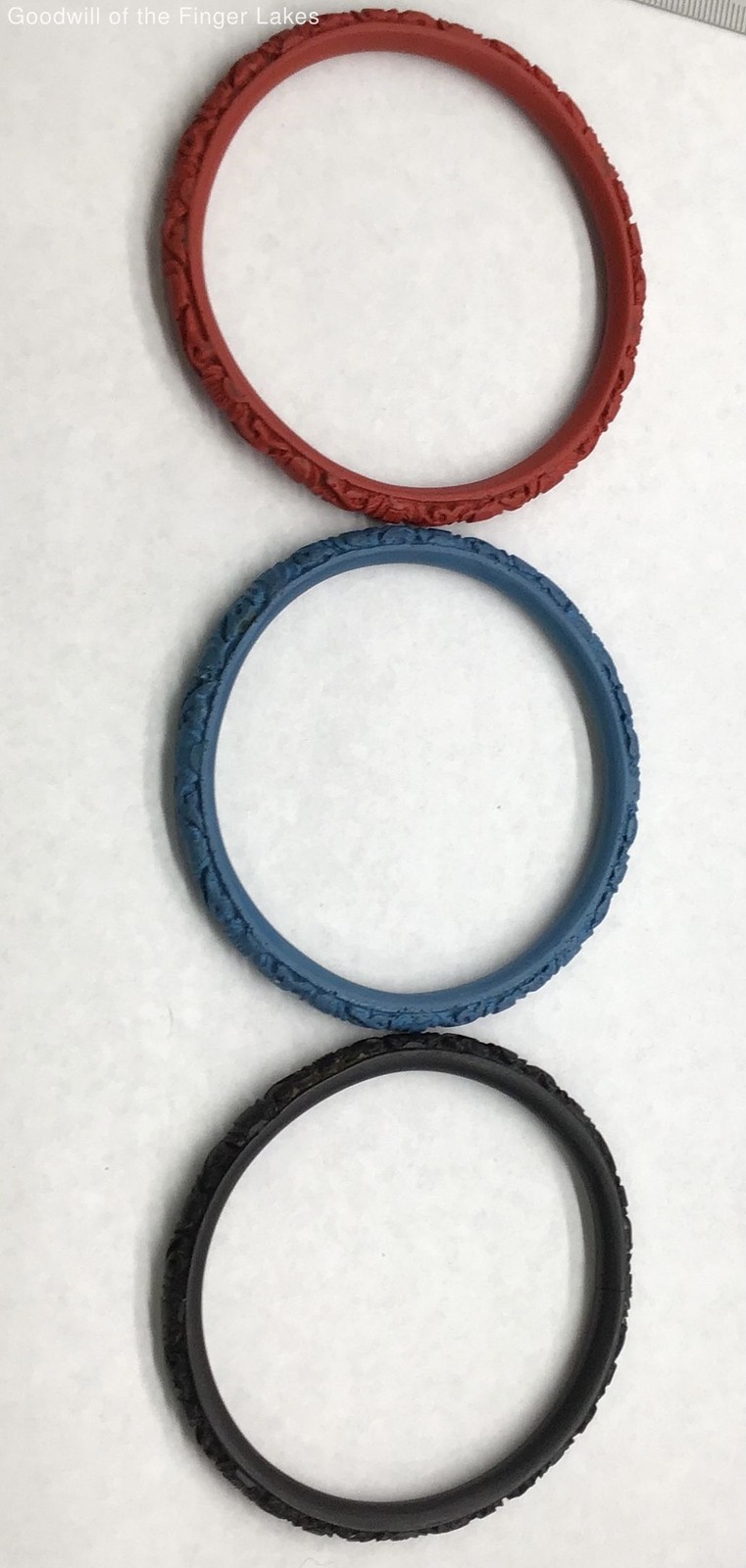 Red Blue & Black Cinnabar Style Bangle Bracelets No Stone