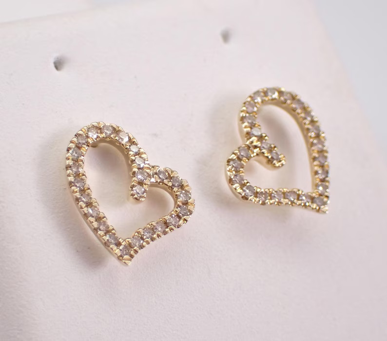 1.60Ct Round Cut Moissanite Women’s Heart Stud Earrings 14K Yellow Gold Plated