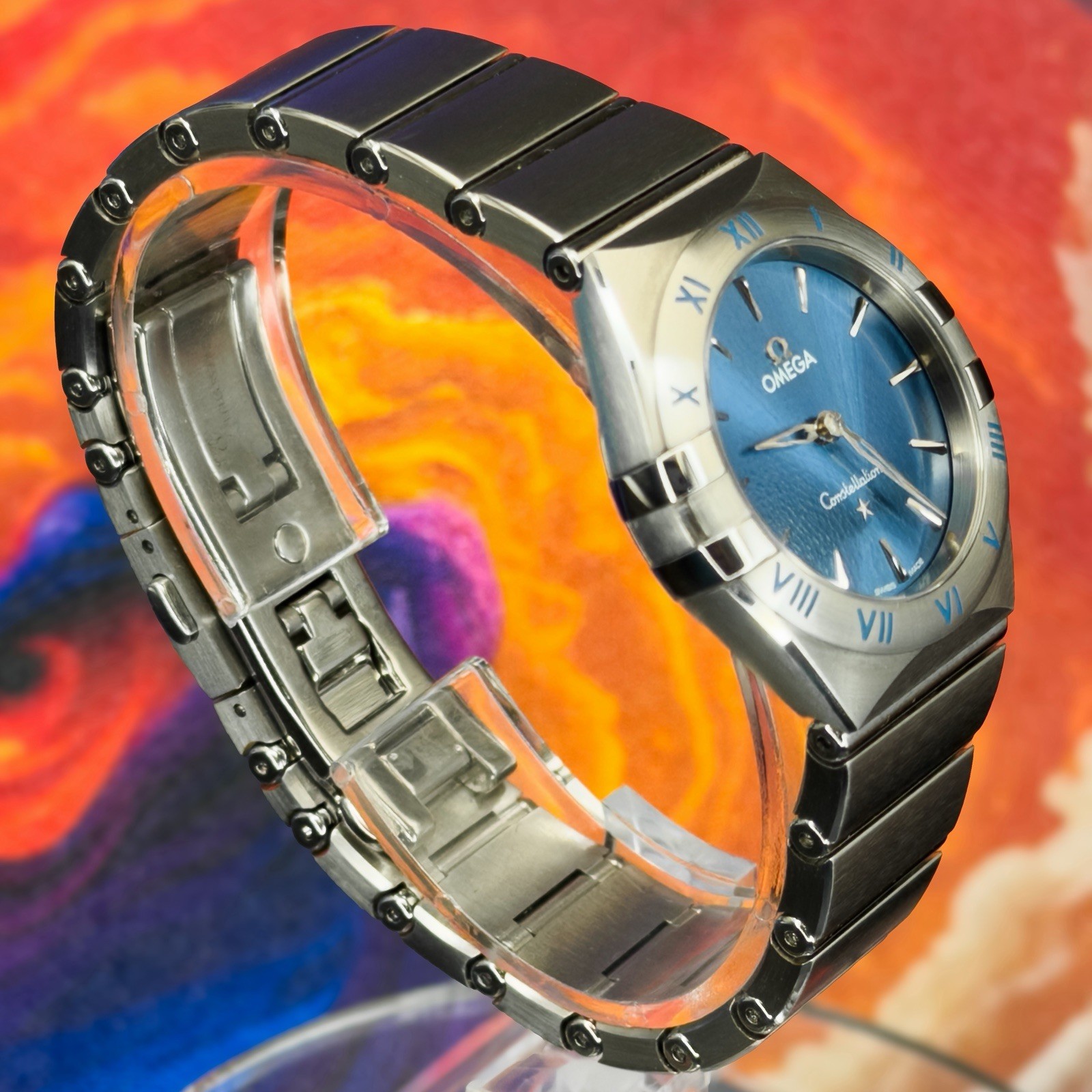 Omega Constellation 28mm quartz blue dial ref. 131.10.28.60.03.001, box & papers