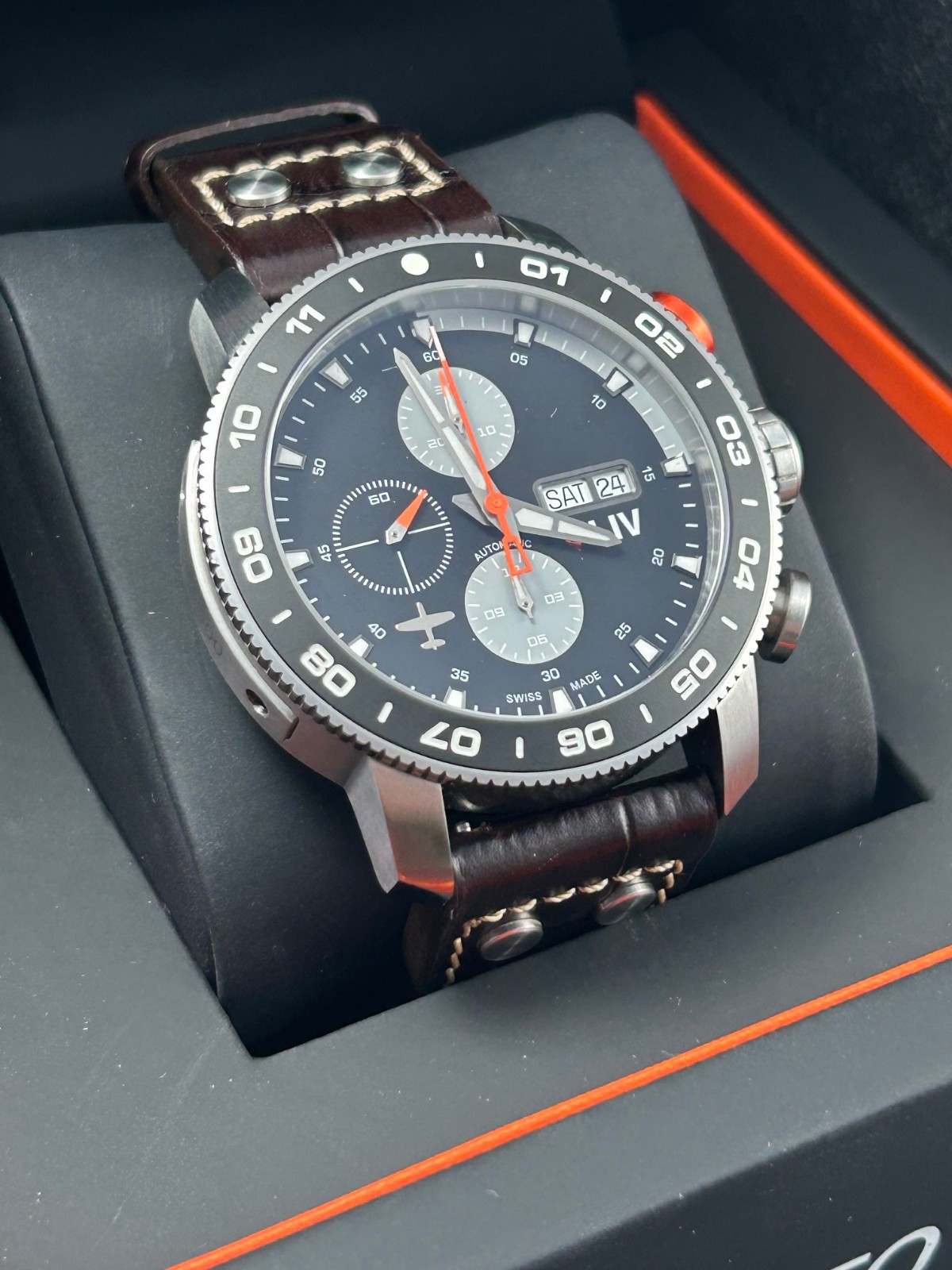 LIV P-51 Genesis Titanium 46mm Gray Day Date Swiss Automatic Chronograph RARE LE