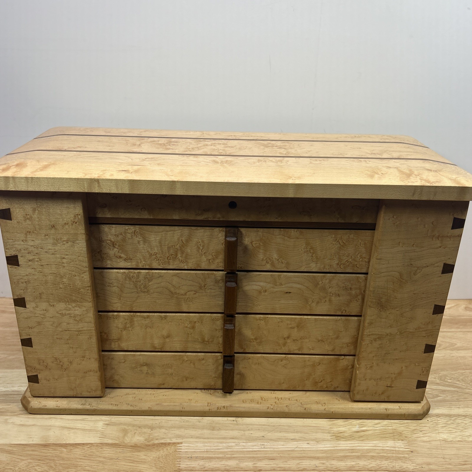 Jewelry Box Handmade Artisan Birdseye Maple Walnut Accent Inlay Lined Dovetail